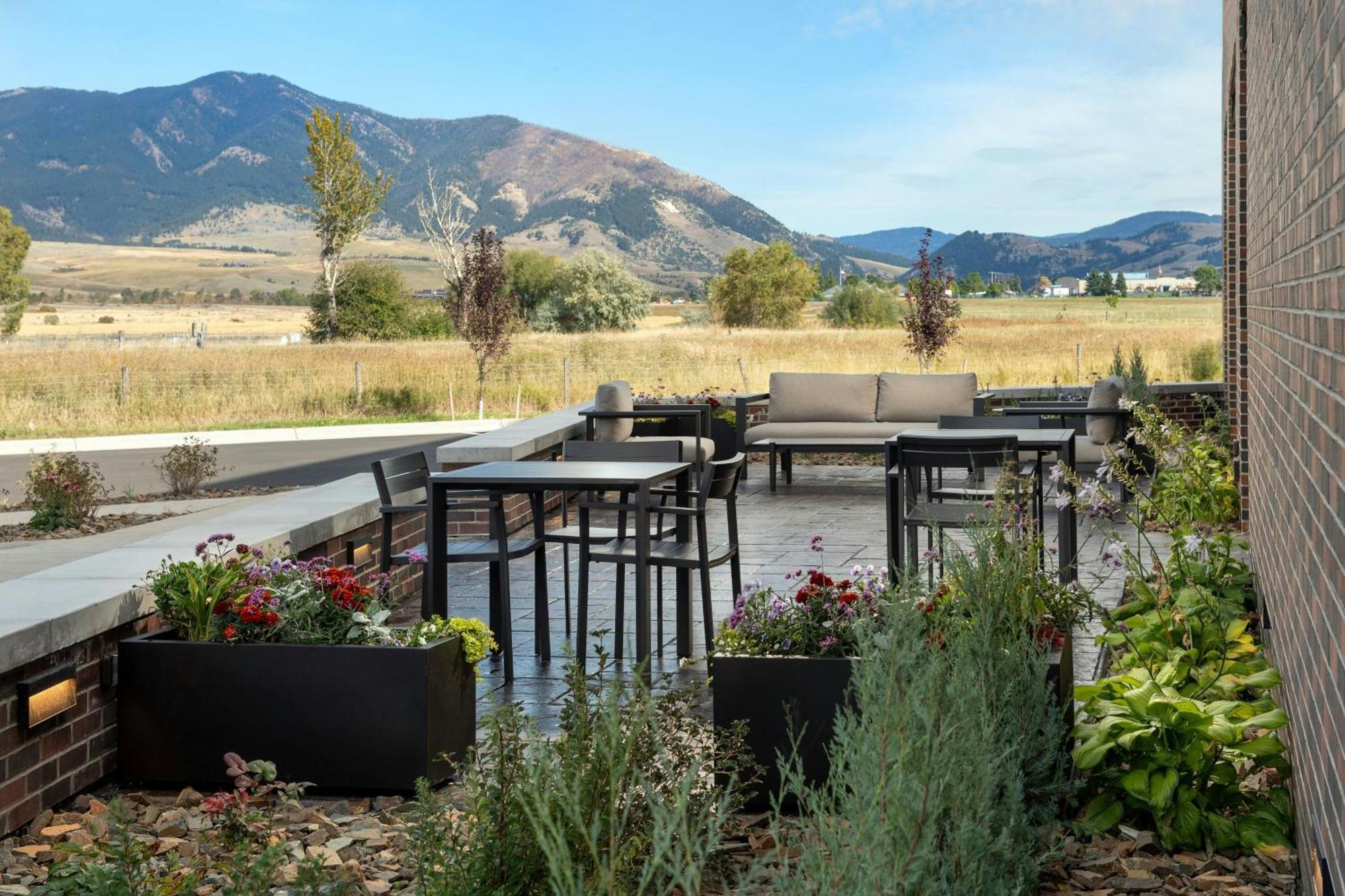 Courtyard By Marriott Bozeman Hotel Exterior photo